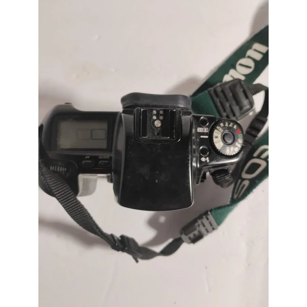 Canon Camera EOS Elan 35mm SLR Film Body Only EF Mount Untested No Battery Parts